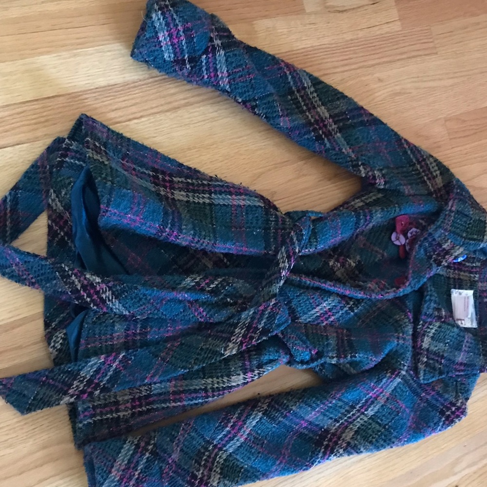 BKE jacket which is lighter weight multicolor